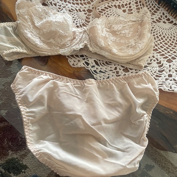 Vintage Vogue Dessous bra set 36B - Picture 1 of 2